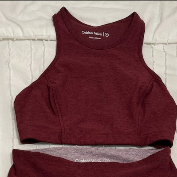 TWO PIECE SET (Leggings + Top) Outdoor Voices - Picture 4 of 5